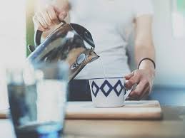 nước đun sôi để nguội